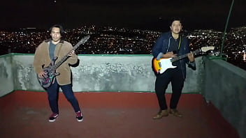 Preview 3 of Xxx Cercana - The roofthers - el &uacute_nico (video oficial)