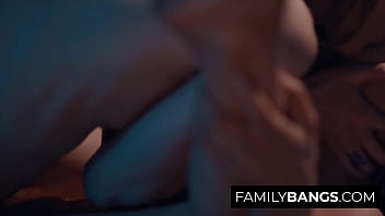 Preview 4 of Suneleoney Fuck Heard - FamilyBangs.com ⭐ Making a Strong Relationship with my New Stepsis,  Karla Kush,  Jill Kassidy