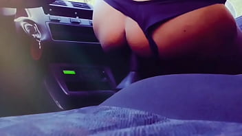 Preview 3 of Indo Memek Smk - Chica caliente en el coche
