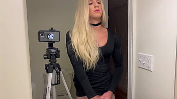 Preview 3 of Karisini Siktiren Rurk Koca - Hot Crossdresser Gets Fucked By Ejaculation Dildo