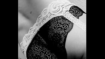 Preview 1 of Crezy Step Mon - Medias de encaje y sexy  cachetero
