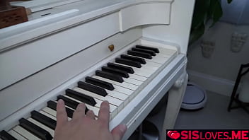 Preview 1 of Old Men And Teen Boy Srx - Johnny can&#039_t believe that his sexy stepsister Vivian Taylor is willing to suck his huge cock for her to learn how to play the piano.