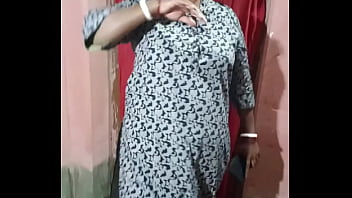 Preview 1 of Gaya Patel With 65 Years Old Man - Happy Dance