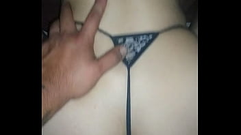 Preview 2 of Anne Kurtiz - Entangada de perrito