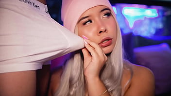 Preview 2 of Alex Grey Sybian - I&#039_m looking for a cock bigger than my boyfriend&#039_s to feel complete for the first time
