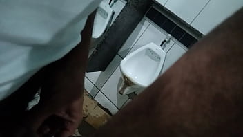 Preview 3 of Shadi Me Raat Ki Videos - M&atilde_o amiga no banheir&atilde_o