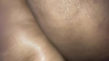 Preview 3 of Petite Milfs - Amiga gostosa no banho