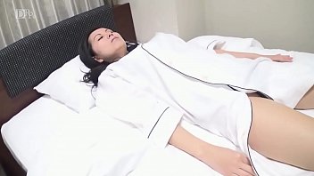 Preview 1 of Payt Ass - マッサージ師の巧みな手さばきで感じちゃいました 2