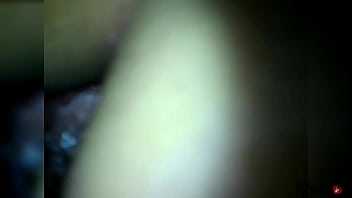Preview 1 of Saxy Indin Nri - Complaciendo a un fan de XVideos... La invit&eacute_ a ver una pel&iacute_cula y me la cog&iacute_ por el culo toda la noche,  al d&iacute_a siguiente se fue a su casa sin calzones y con el culo escurriendo de semen.