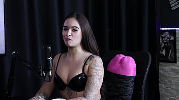 Preview 1 of Boydy Blakmail - Tinha um namorado que reproduzia filmes porn&ocirc_,  e tentaram o anal girat&oacute_rio,  e o lugar inusitado que transou... - Bahala Model &amp_ DJ Rafa Loira
