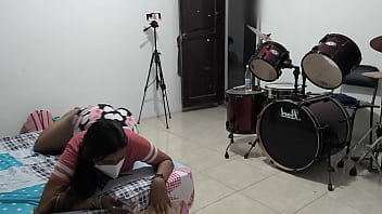 Preview 4 of Sechn 020 1 - SEXY HOUSEWIFE PACKS HER BACKPACK TO GO ON VACATION TO VENEZUELA