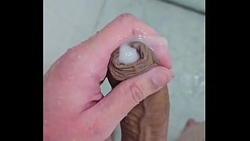 Preview 2 of Xxcarton - GOZANDO GOSTOSO NO BANHO