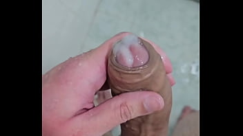 Preview 1 of Xxcarton - GOZANDO GOSTOSO NO BANHO