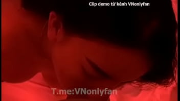 Preview 2 of Dubai Girl Sex Naked Photo - C&ocirc_ gi&aacute_o phương p3