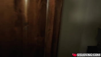 Preview 1 of Famili Gp - Pre dance pop off from my hot stepsister