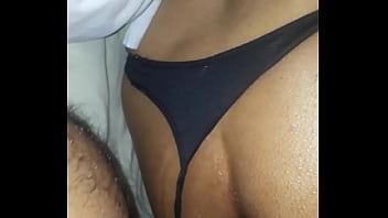 Preview 3 of Saniya Lunie - Yaira gime de placer al recibir un anal
