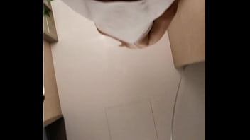 Preview 2 of Xfgjmgrx - Pussy washing