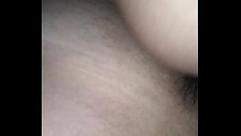 Preview 4 of Phim Sex Gai Usa - Cumpliendo la fantasia de la putita de mi prima cojiendo en ba&ntilde_o publico que zorra