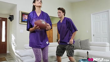 Preview 1 of Xvideos Dog - Penny Barber Gets Championship Prize