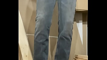 Preview 1 of Www America - Pissing in my Jeans