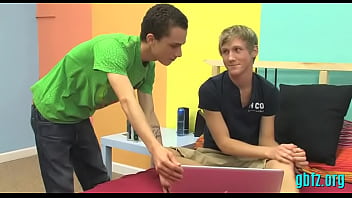 Preview 1 of Girls Black Beautiful - Twink gives juicy engulfing
