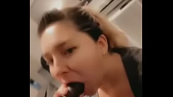 Preview 2 of Pusy Eating Long Time - Bigbootilatte is a pro