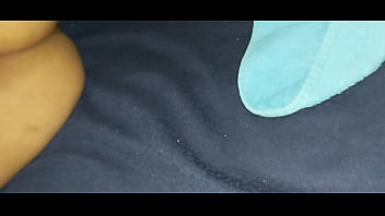 Preview 2 of Xxxbfvedue - Mi puta se deja meter el dedo
