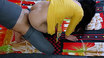 Preview 3 of Wwwparty Fuck Xxx Wind Videocom - Punjabi soteli Ma Ki Kamar Dard