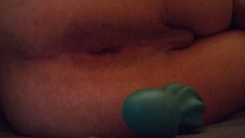Preview 4 of Omegld - gaping my hole with a ribbed plug