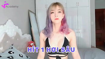 Preview 1 of Savadorenas En Reno - Hot girl 1995 dậy massage ngực lộ n&uacute_m Link instagram https://ouo.io/3oNZN2q