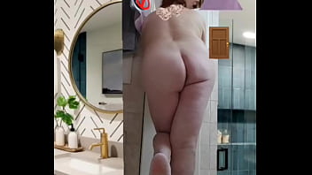 Preview 1 of Sonanairpoor - Naked trans Zea812 relaxing in bathroom #21