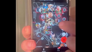 Preview 4 of Mom Sena - &iquest_Has probado BKDR?. Nueva APP para conocer y quedar con chicos guapos y calientes en tu zona. Basada en tu ubicaci&oacute_n en ...