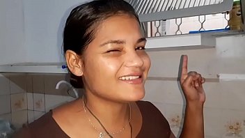 Preview 2 of Meya Kaliva Sex Vedio - trailer tigresa flaga seguran&ccedil_a batendo punheta no banheiro entra e faz sexo ali mesmo
