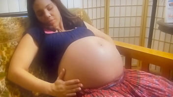 Preview 3 of All Naika Xxxx - HEAVILY AND VERY PREGNANT BBW TRACY JORDAN&#039_S HEAVILY AND VERY PREGNANT BBW BELLY RUBS!!!! [EXTENDED EDITIONS]!!!!!
