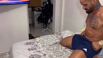 Preview 3 of Youngs Only - Meu titio pegou na minha rola