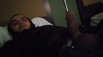 Preview 2 of Metendo No Mais Velho - Hard cock just for you