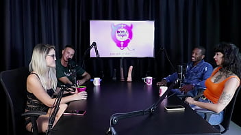 Preview 4 of Www Sexwapi In Get Live Sex - Contou como se conheceram,  vai em casa de swing &agrave_ trabalho e quando pegou um casal complicado... - My Hell Williams &amp_ Hyoran Carvalho (SHEER/RED)