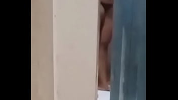 Preview 2 of Karala Xxxn - Espiando minha vizinha bbw no banho