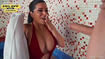 Preview 2 of Pak Hot Sexy Girl - Spa Day Dicking.Sara Retali / Brazzers/ Enter XVPROMO on official site for discount