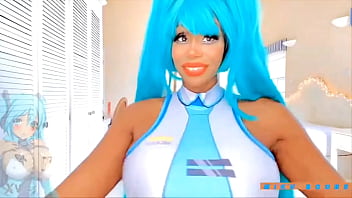 Preview 1 of Dos Putitas Jugando - Cosplay miku with biggest boobs
