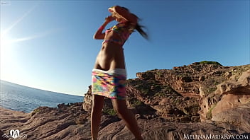 Preview 2 of Full Big Oily Pussy - Outdoor Masturbation in the Desert