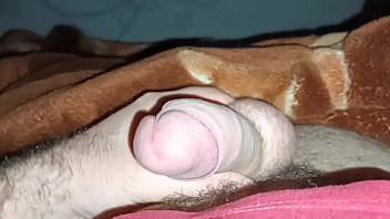 Preview 1 of Prengnent Wife Sex - Polskie porno - Gorąca mamuśka na sofie
