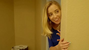 Preview 1 of Smp Ml Xxx - Step daughter take care her step dad behind her step mom full video