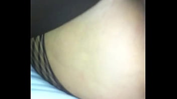 Preview 2 of Lesbians Sqairt - Tuga com amigo