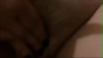 Preview 4 of Small Boy And Big Girl Xxxz - blonde se masturbe