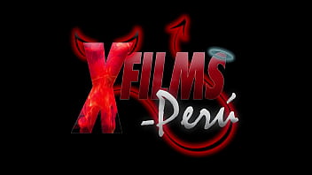 Preview 1 of Xxxvideoho - Amigo pervertido se masturba oliendo las tangas de peruana inocente