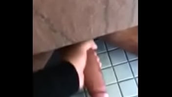 Preview 2 of Chubby Reverse Gangbang - Banheirao alguem curte?