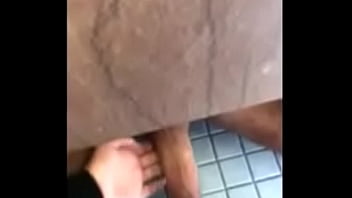 Preview 4 of Chubby Reverse Gangbang - Banheirao alguem curte?