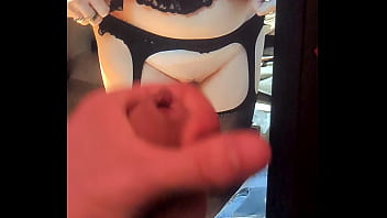 Preview 2 of Sunny Leone Husband Chufai - Tribute to Noidue123