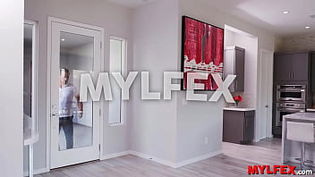 Preview 1 of Sexy Balatkar Video - Mylfex - Grateful Assistant Milf Thanking the Handsome Utility Guy